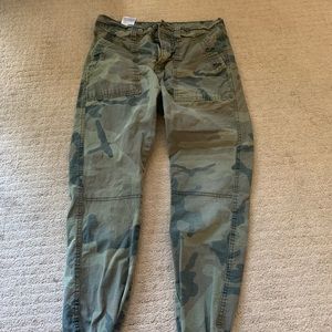 Camo pants
